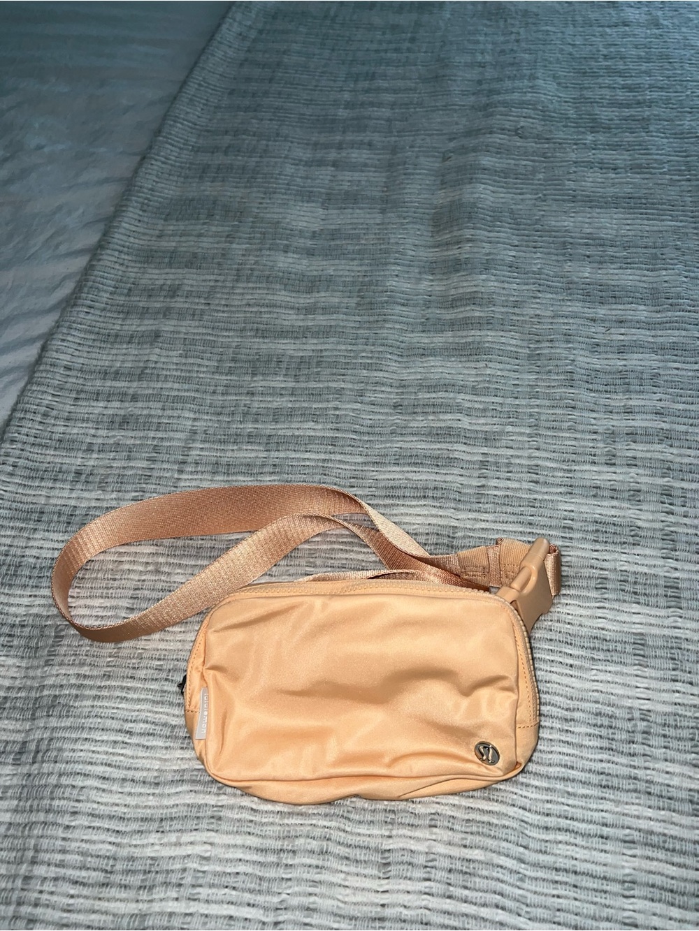 Lululemon Everyday Compact Crossbody Bag in Sunset Orange